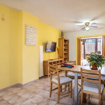 Castle Harbour Feel Like Flat Cristianos By Lovetenerife Apartamento *